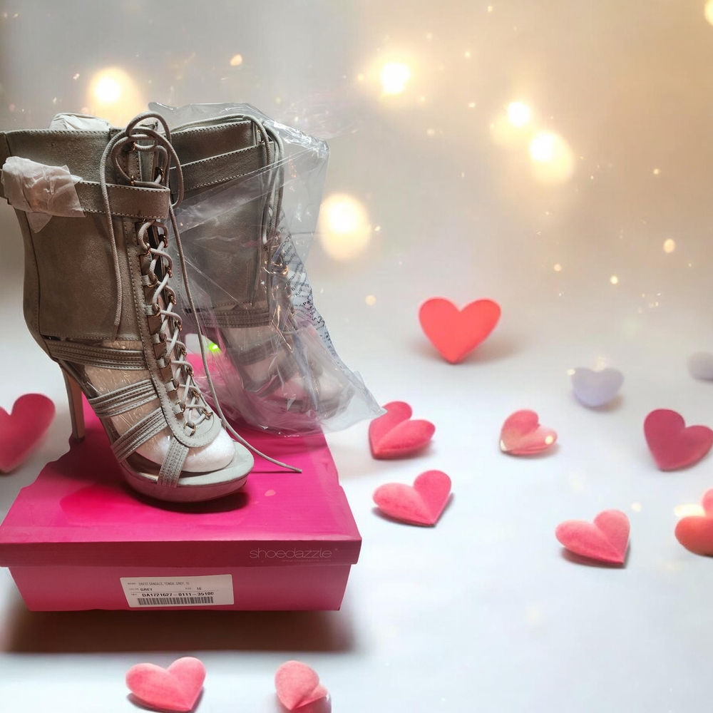 Stylish Gray Lace-Up Heels Sandal